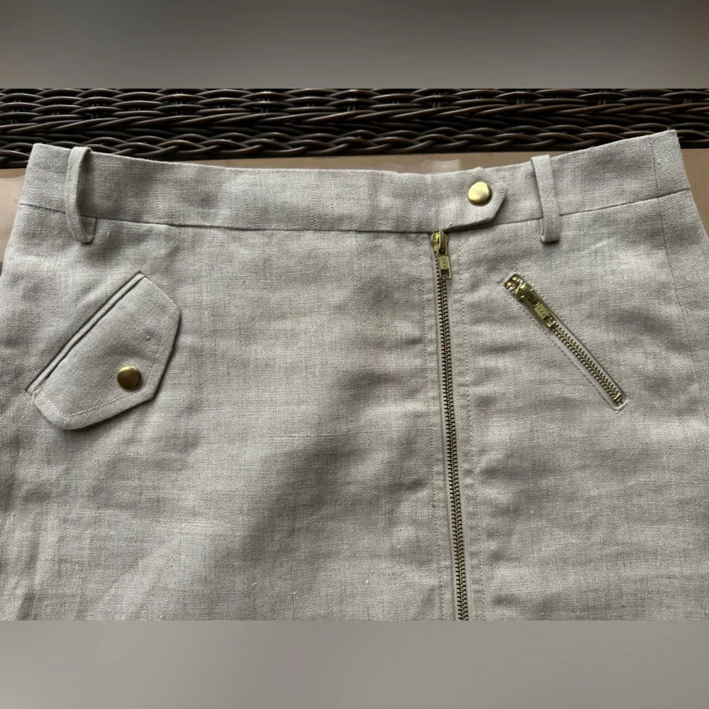 J. Crew Motorcycle Style 100% Linen Mini Skirt with Gold Accents (Size 6) - Picture 3 of 7